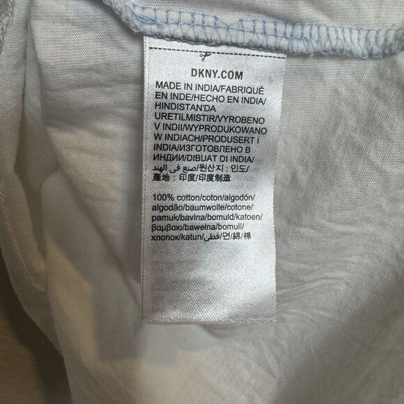 DKNY Color Block Pocket Tee Light Blue White 100% Cotton Men’s M Streetwear - Picture 8 of 8